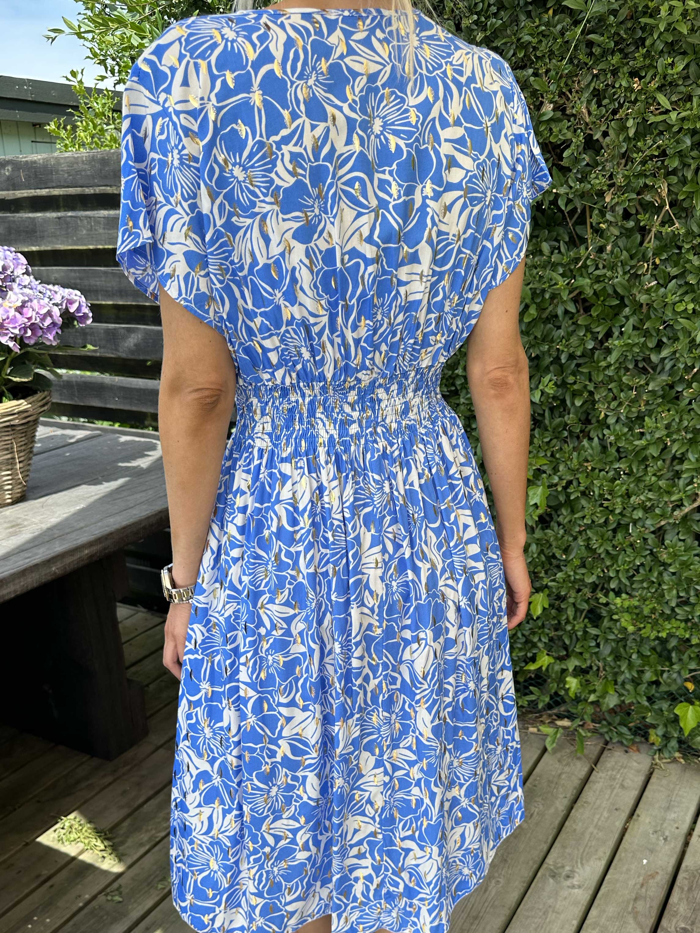 Misha Flower Short - Sød blomstret kjole med smock